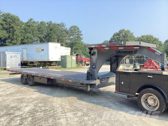 Diamond C Low loaders