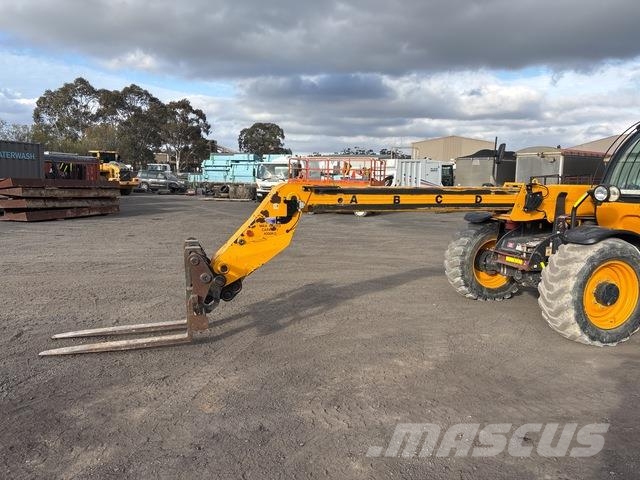 Dieci Agri Plus 40.7 Teleskopické manipulátory