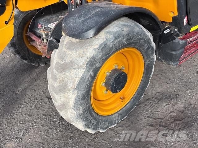 Dieci Agri Plus 40.7 Teleskopické manipulátory