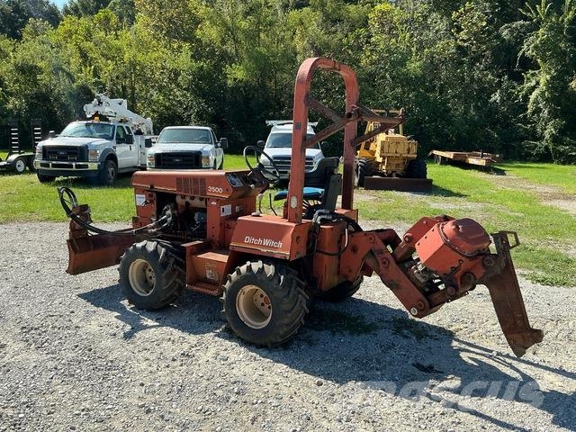Ditch Witch 3500 DDLSB Pipelayer dozers