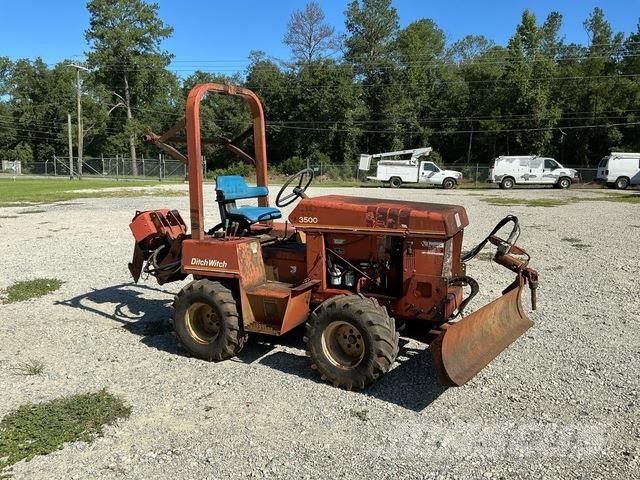 Ditch Witch 3500 DDLSB Pipelayer dozers