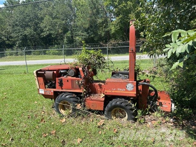 Ditch Witch 350SXDD Putkenlaskijat