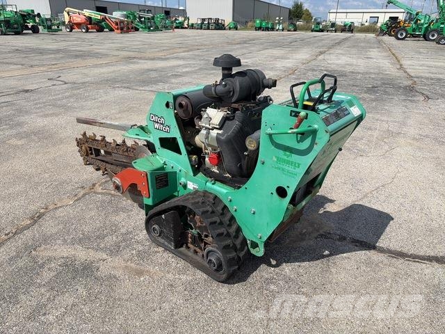 Ditch Witch C30X Kedjegrävmaskiner