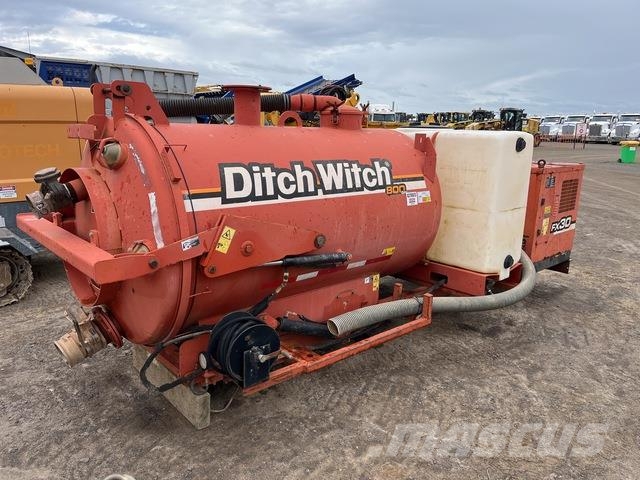 Ditch Witch FX30 Otros