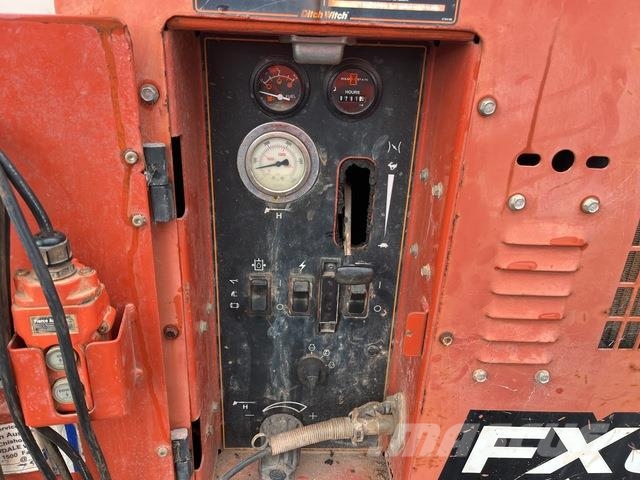 Ditch Witch FX30 Otros