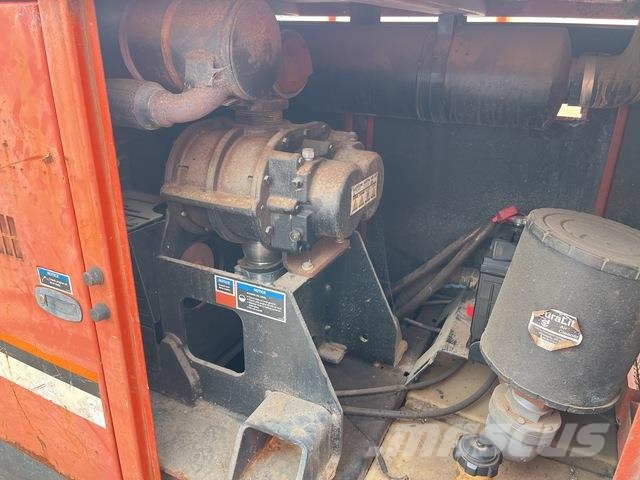 Ditch Witch FX30 Otros