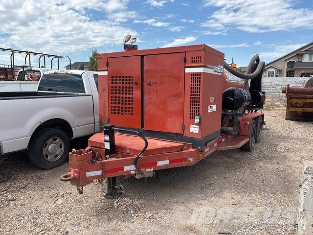 Ditch Witch FX60 مقطورات ذات صهاريج