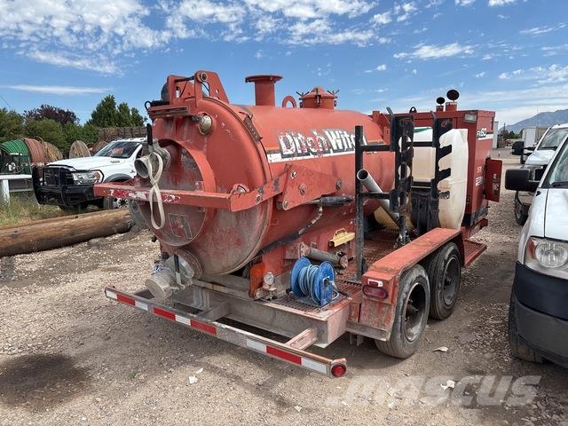Ditch Witch FX60 مقطورات ذات صهاريج
