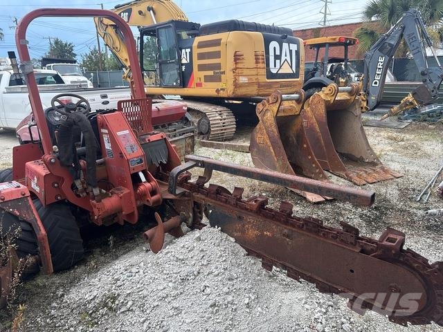 Ditch Witch RT-40 Trancheuse