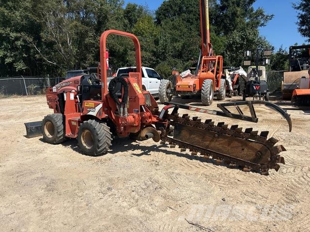 Ditch Witch RT45 Траншеекопатели