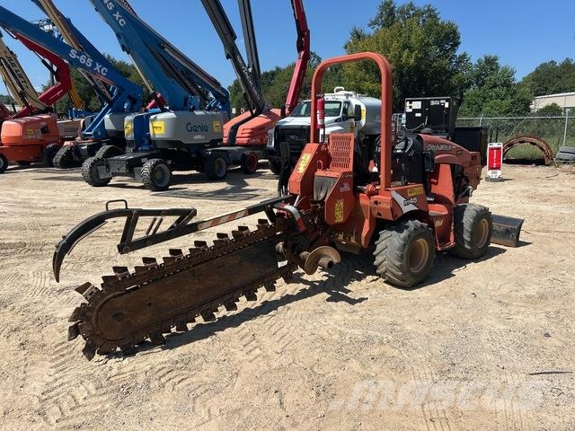 Ditch Witch RT45 Траншеекопатели