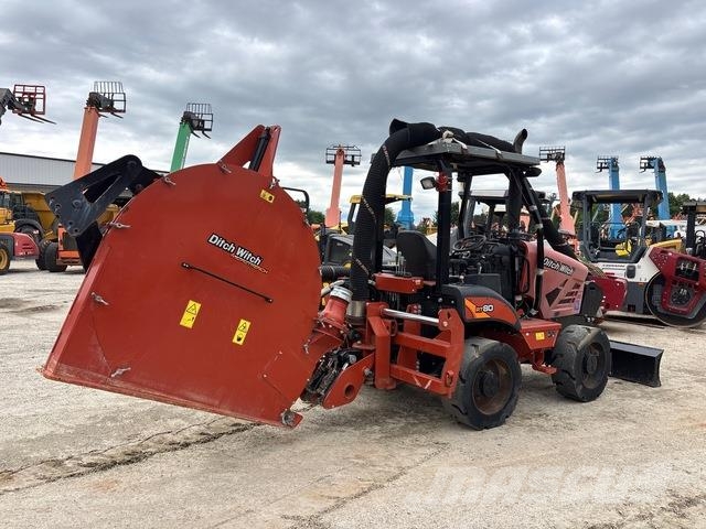 Ditch Witch RT80 Εκσκαφέας χανδάκων