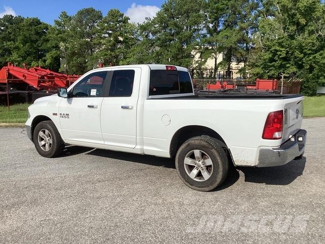 Dodge 1500 شاحنات خفيفة/مفصلية الجوانب