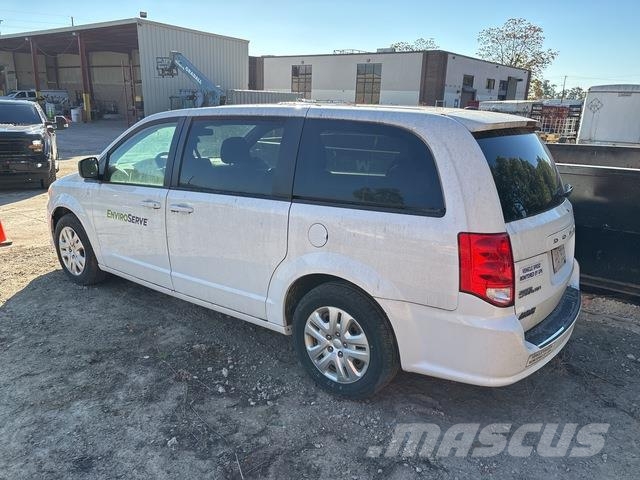 Dodge Grand Caravan PKWs