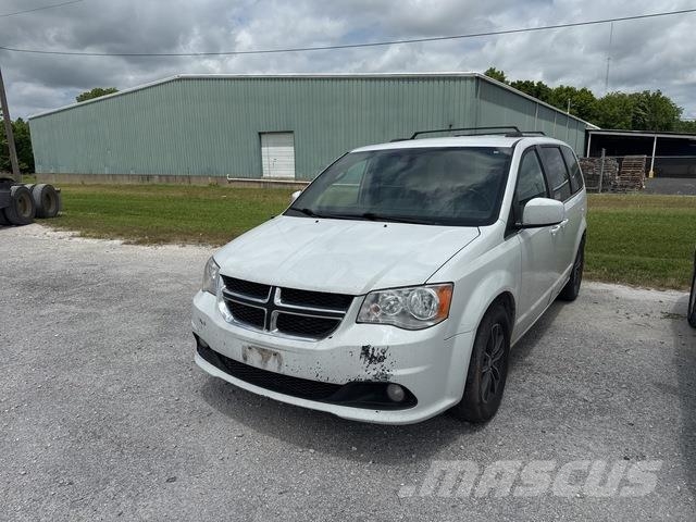 Dodge Grand Caravan Automobily