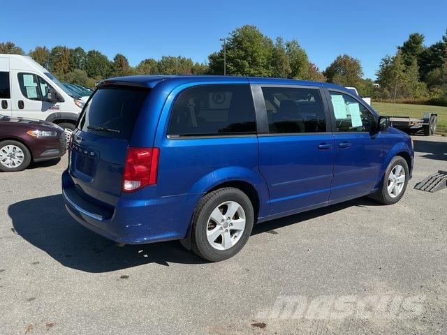 Dodge Grand Caravan SE Carros Ligeiros