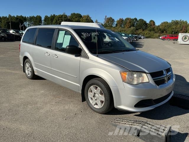 Dodge Grand Caravan SE Personbiler