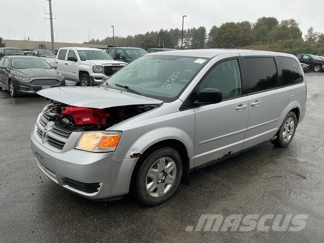 Dodge Grand Caravan SE Automašīnas
