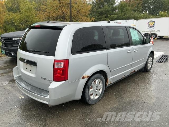 Dodge Grand Caravan SE Auto