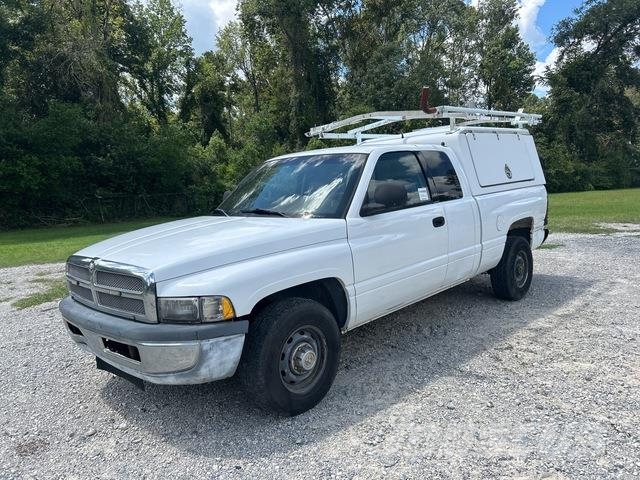 Dodge Ram 2500 شاحنات خفيفة/مفصلية الجوانب
