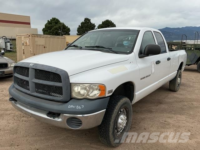 Dodge Ram 2500 SLT Бортовые фургоны