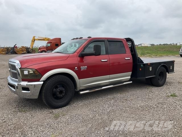 Dodge Ram 3500 Heavy Duty Platte bakwagens