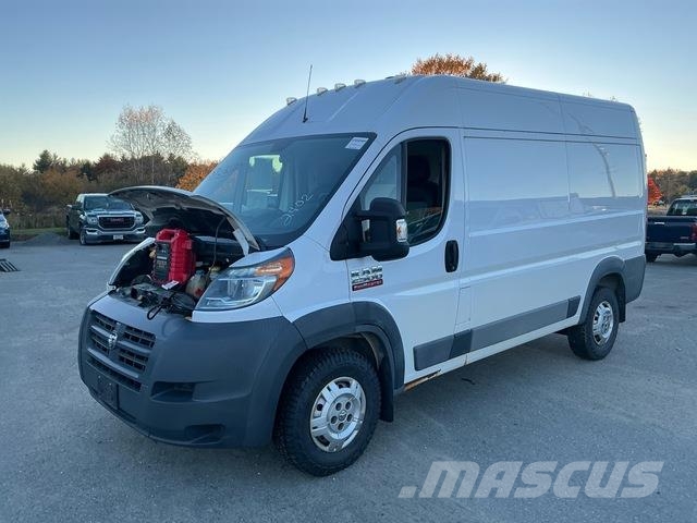Dodge Ram Promaster 2500 廂式貨物運輸車