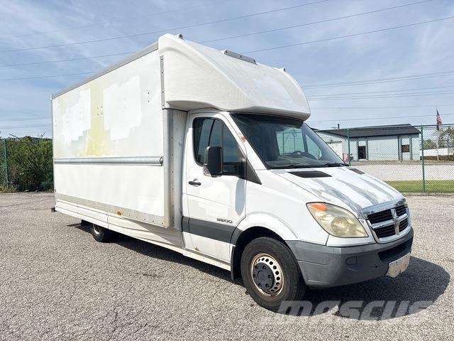 Dodge Sprinter 3500 ボックスボディー、ウイング、箱車