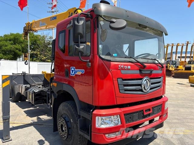 Dongfeng Kamioni sa kranom
