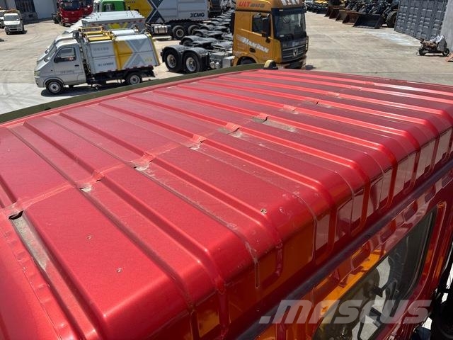 Dongfeng Kamioni sa kranom