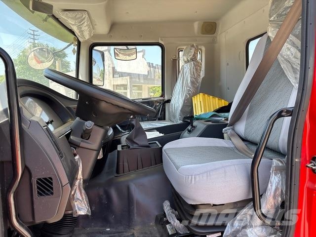 Dongfeng Kamioni sa kranom