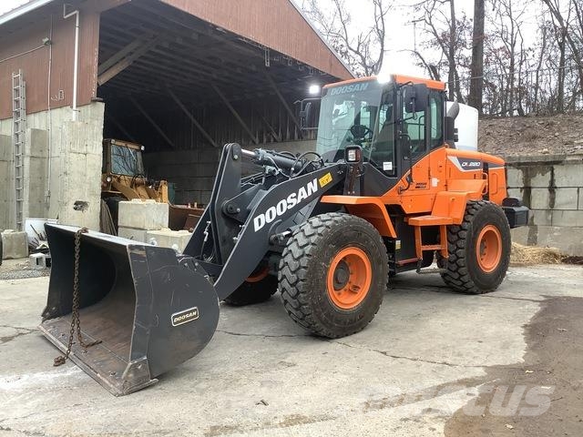 Doosan DL220-5 Фронтальні навантажувачі