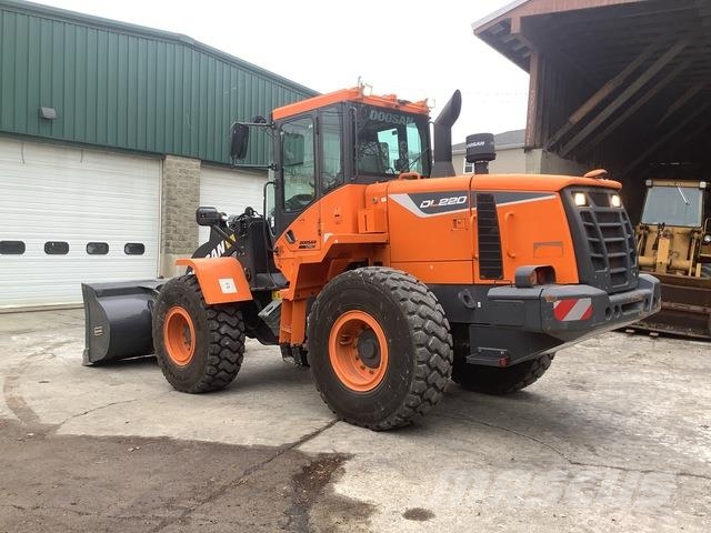 Doosan DL220-5 Фронтальні навантажувачі