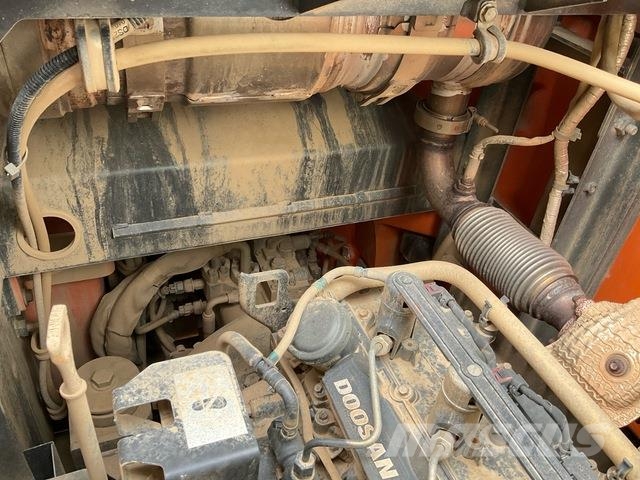 Doosan DX140LCR-7 Excavadoras de cadenas