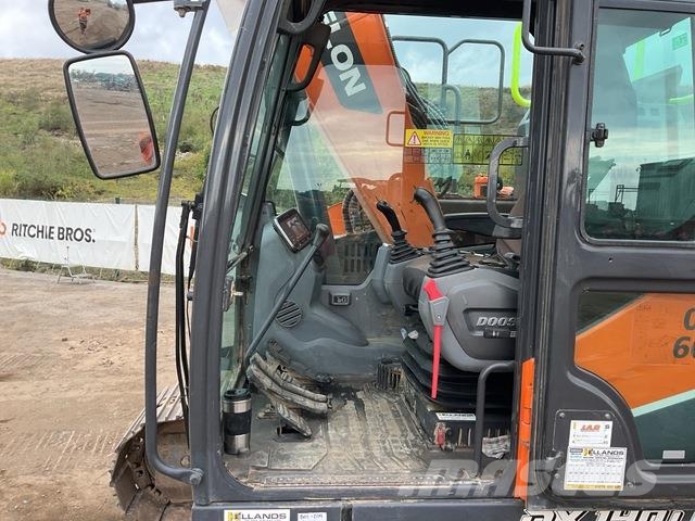 Doosan DX140LCR-7 Excavadoras de cadenas