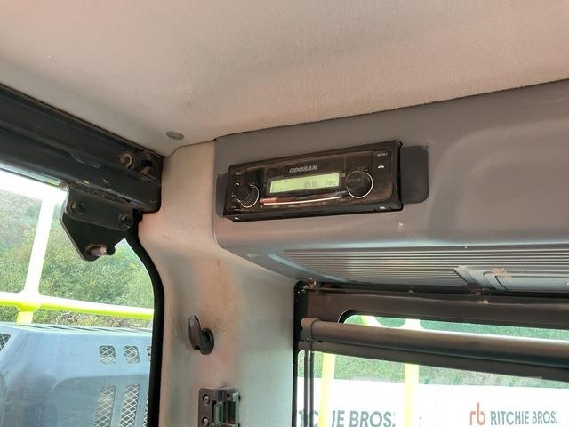 Doosan DX140LCR-7 Excavadoras de cadenas