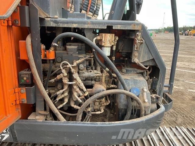 Doosan DX140LCR-7 Excavadoras de cadenas