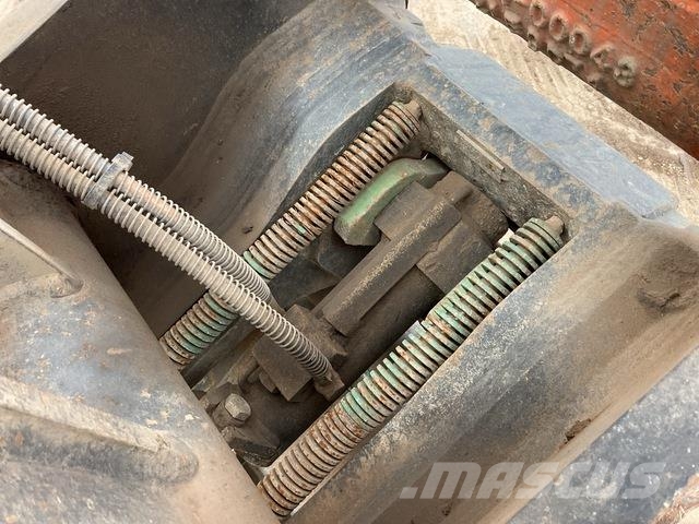 Doosan DX300LC-7 Crawler excavators