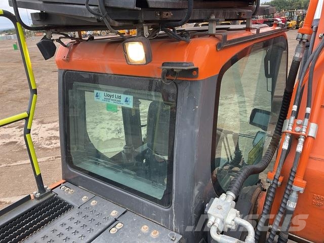 Doosan DX300LC-7 Crawler excavators