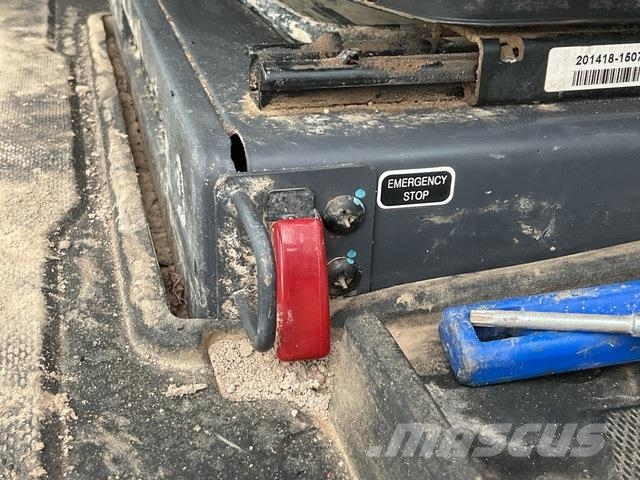 Doosan DX300LC-7 Crawler excavators