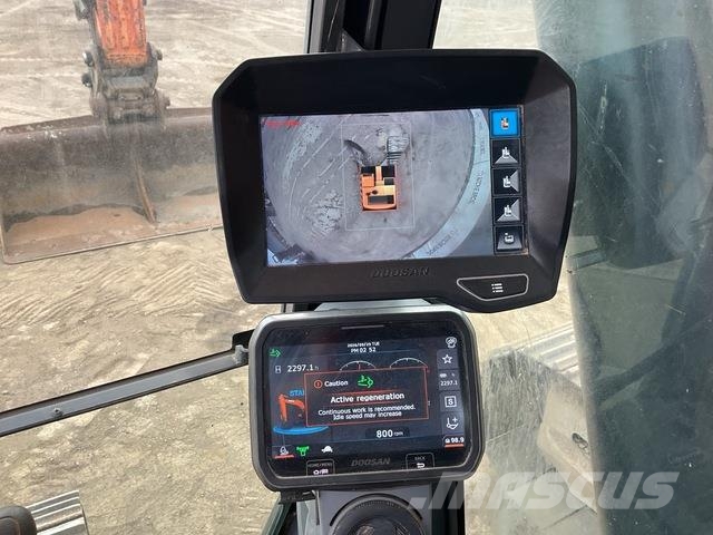 Doosan DX300LC-7 Crawler excavators