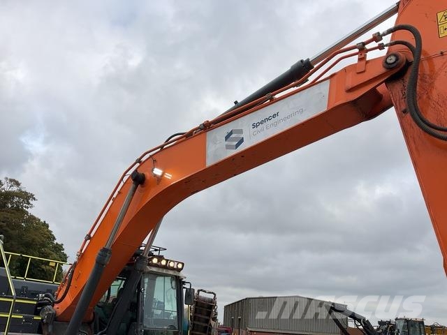 Doosan DX300LC-7 Crawler excavators