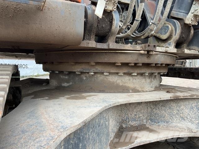 Doosan DX300LC-7 Crawler excavators