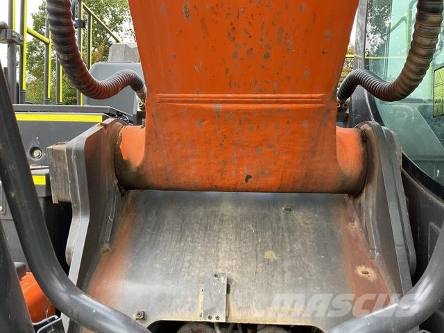 Doosan DX300LC-7 Crawler excavators