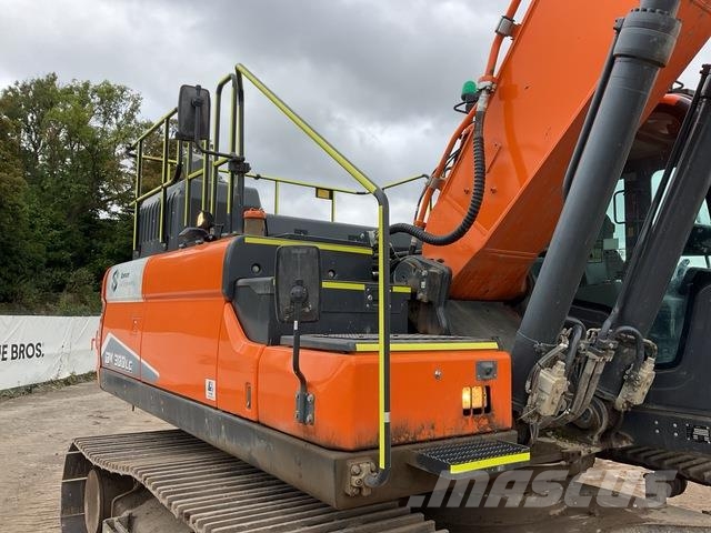 Doosan DX300LC-7 Crawler excavators