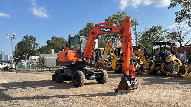 Doosan DX55W Εκσκαφείς με τροχούς - λάστιχα