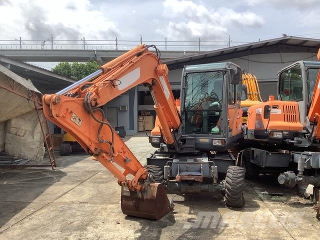 Doosan DX55W Bagri na kolesih