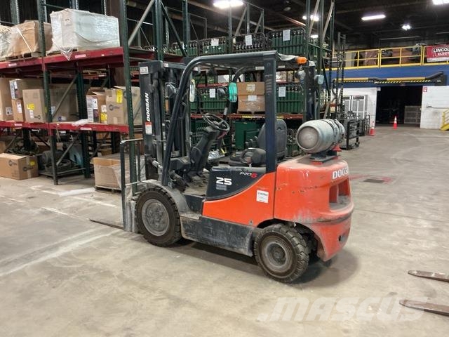 Doosan G25P-5 Andere Gabelstapler