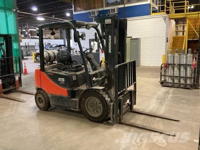Doosan G25P-5 Andere Gabelstapler