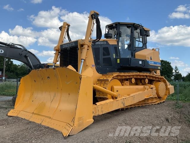 Dressta TD25M Buldozer sobre oruga